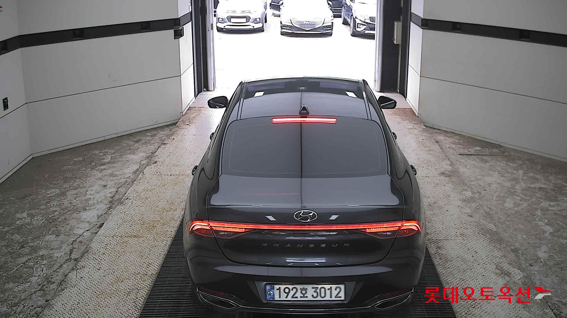 2022 - hyundai grandeur