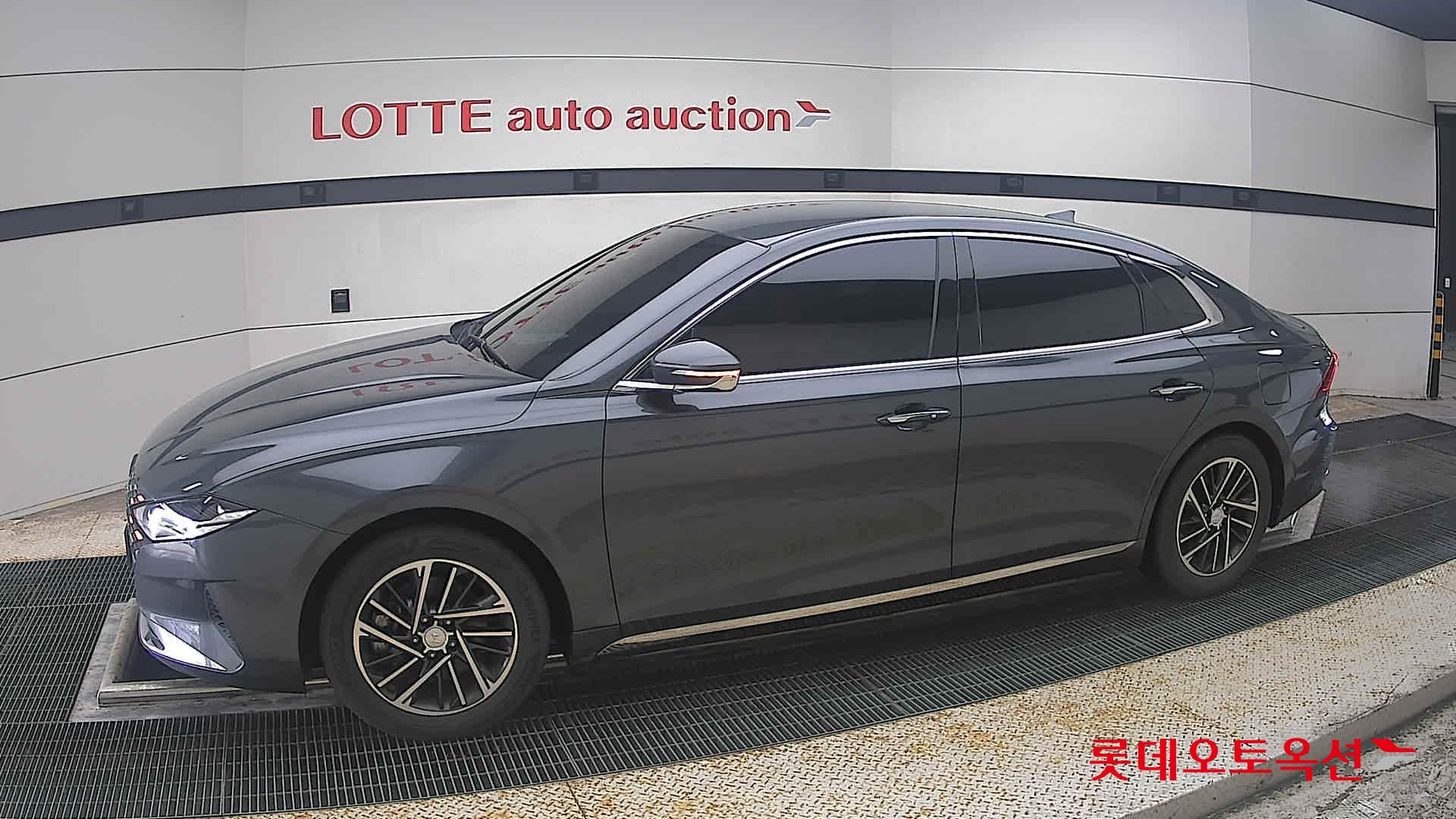 2022 - hyundai grandeur