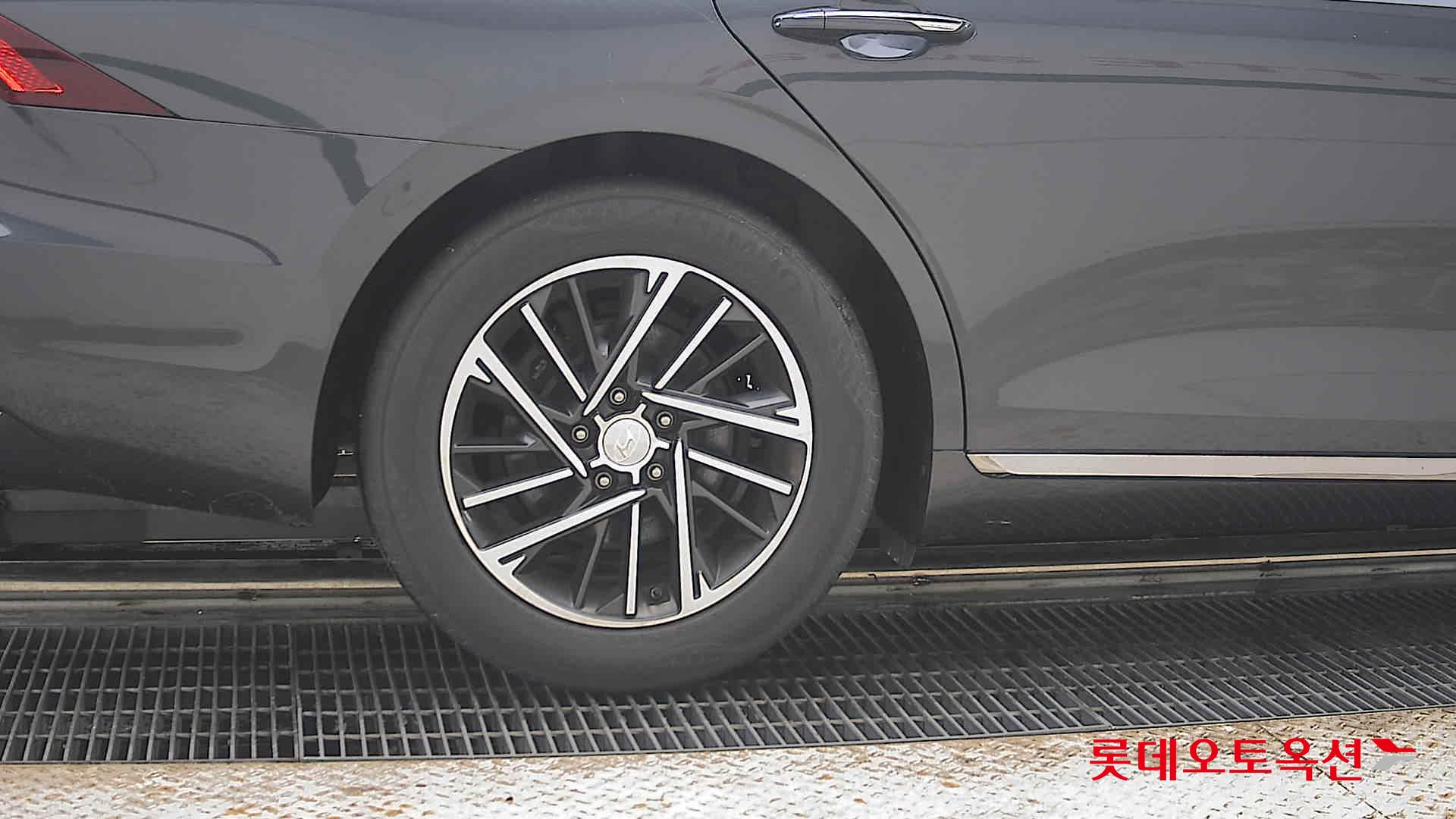 2022 - hyundai grandeur