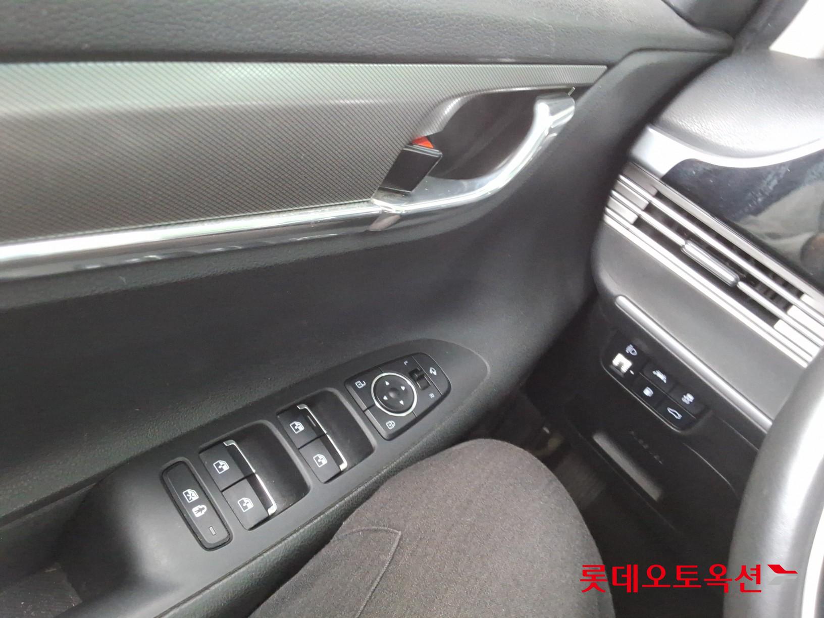 2022 - hyundai grandeur
