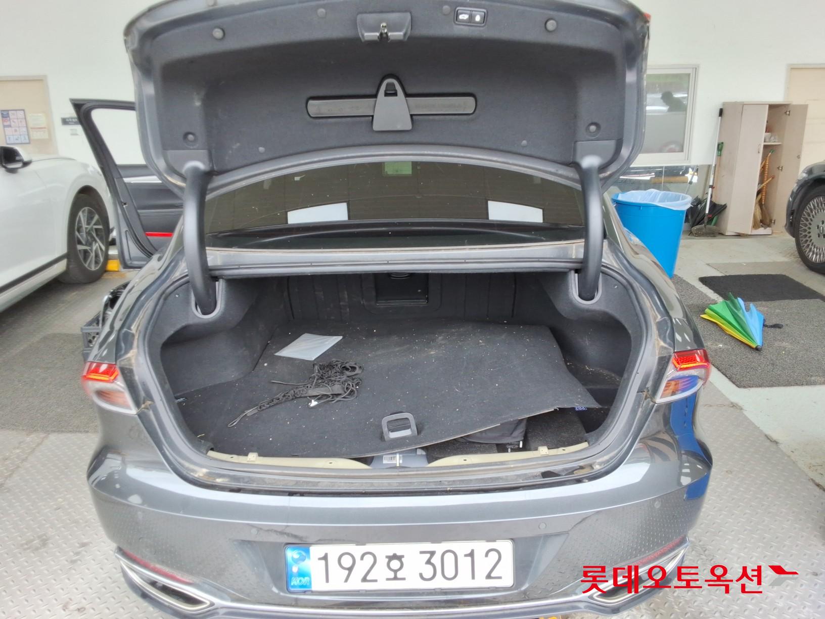 2022 - hyundai grandeur