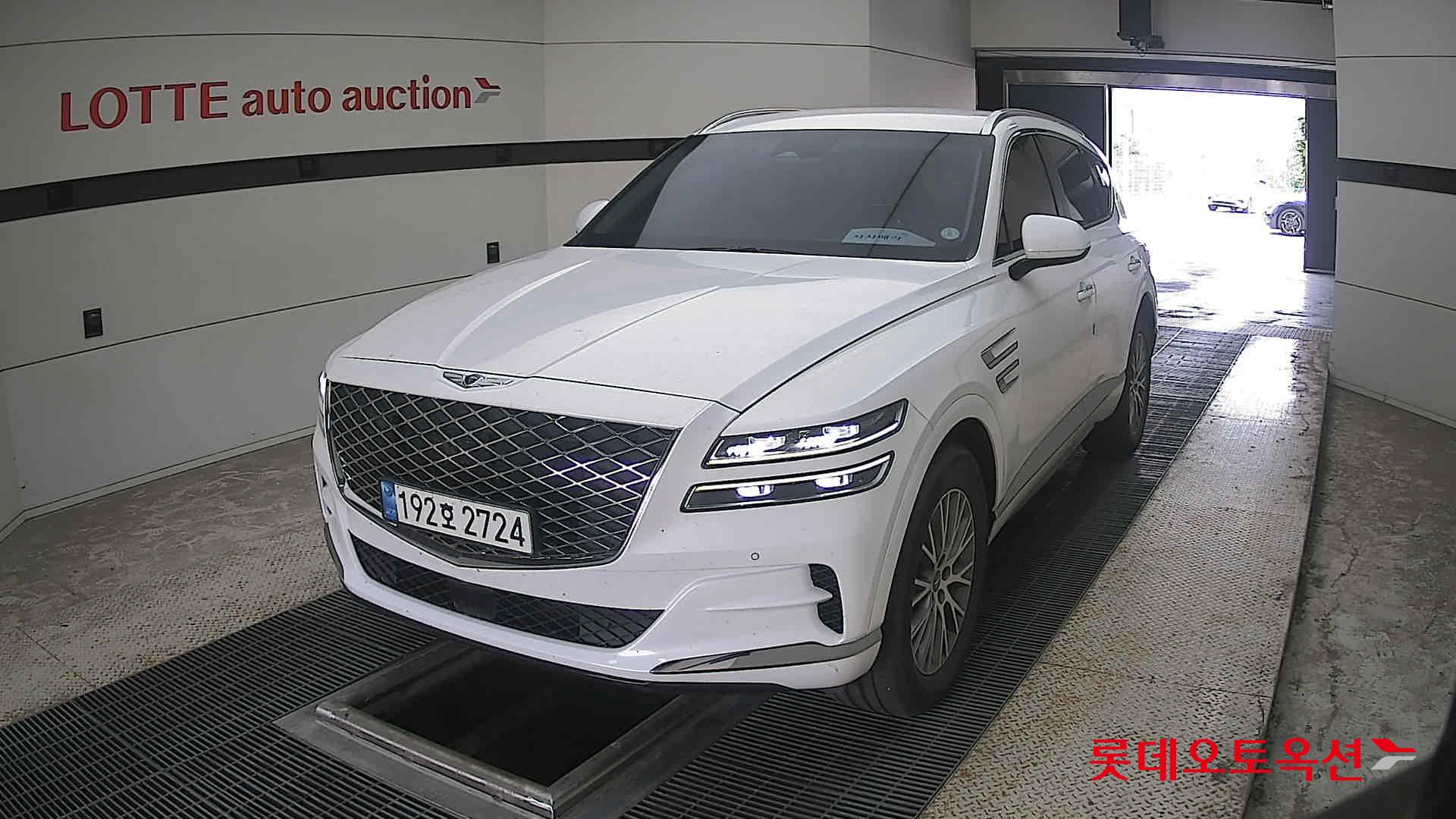 2022 - genesis gv80