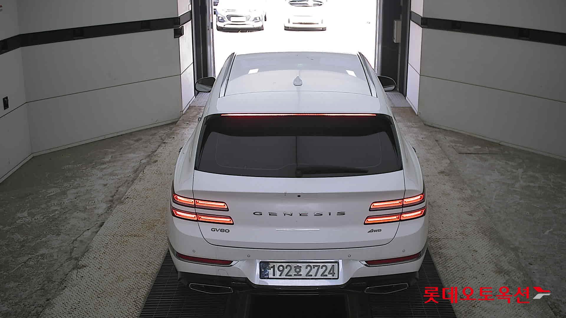 2022 - genesis gv80