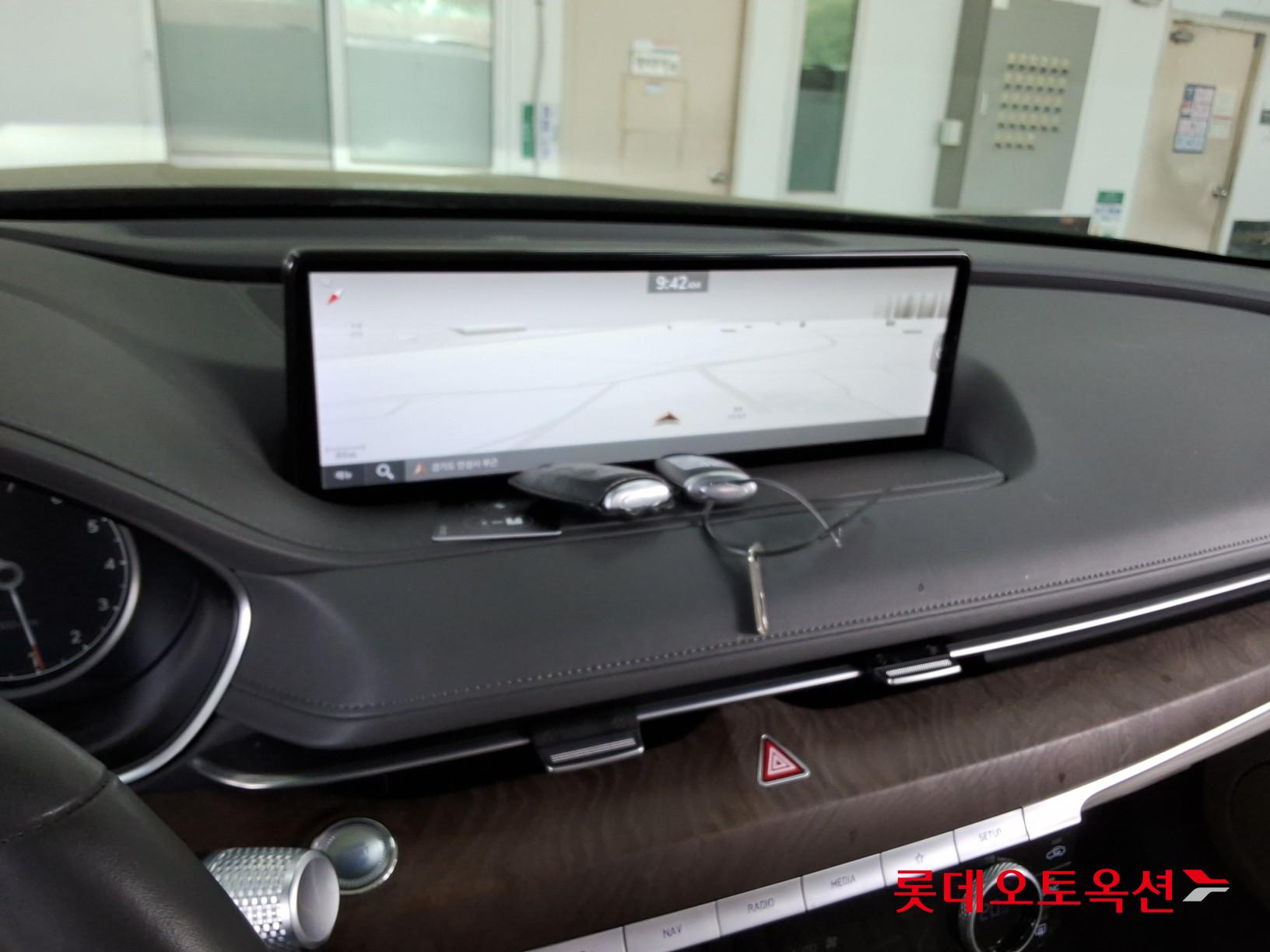 Genesis G80 2021 - Image 32