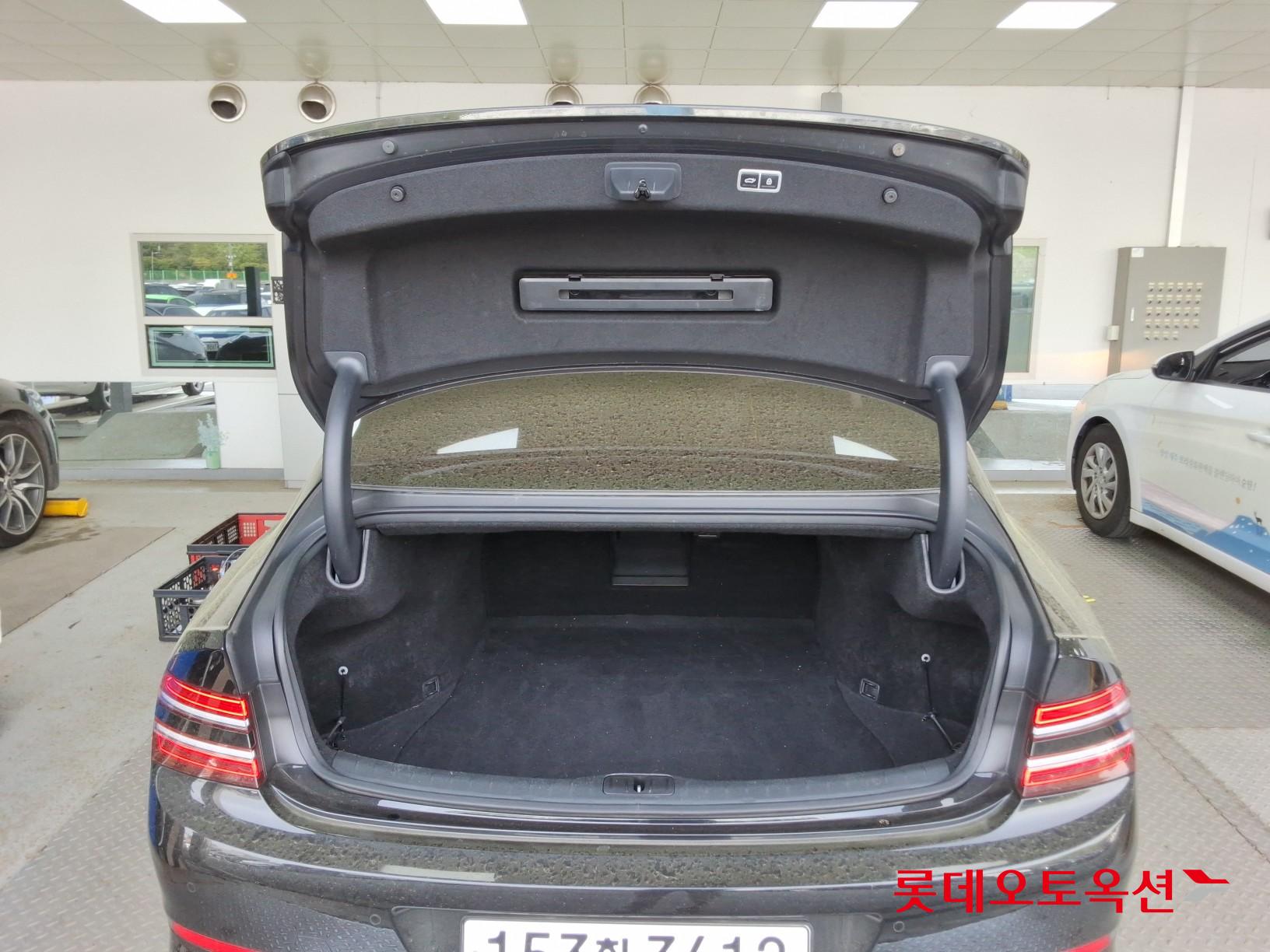 Genesis G80 2021 - Image 9