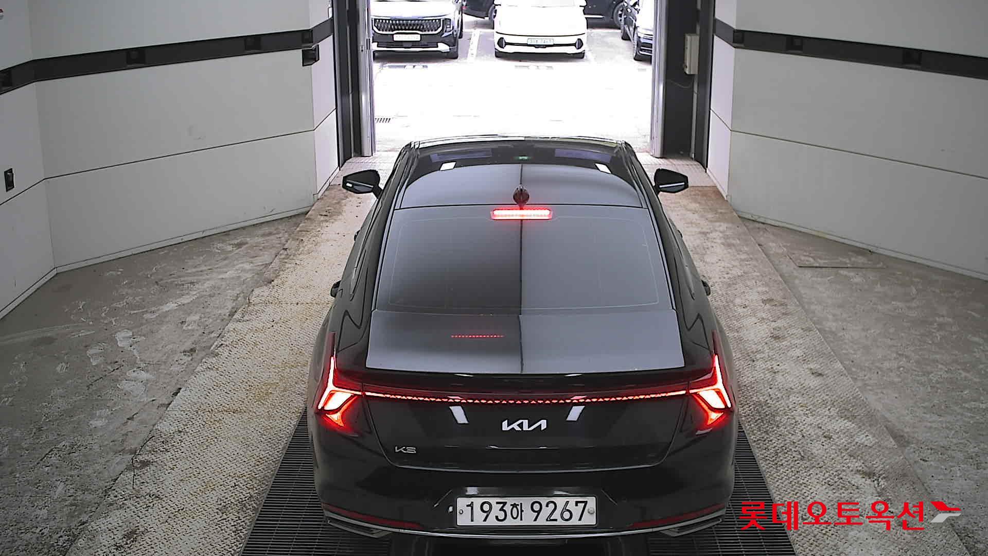 Kia K8 2022 - Image 17