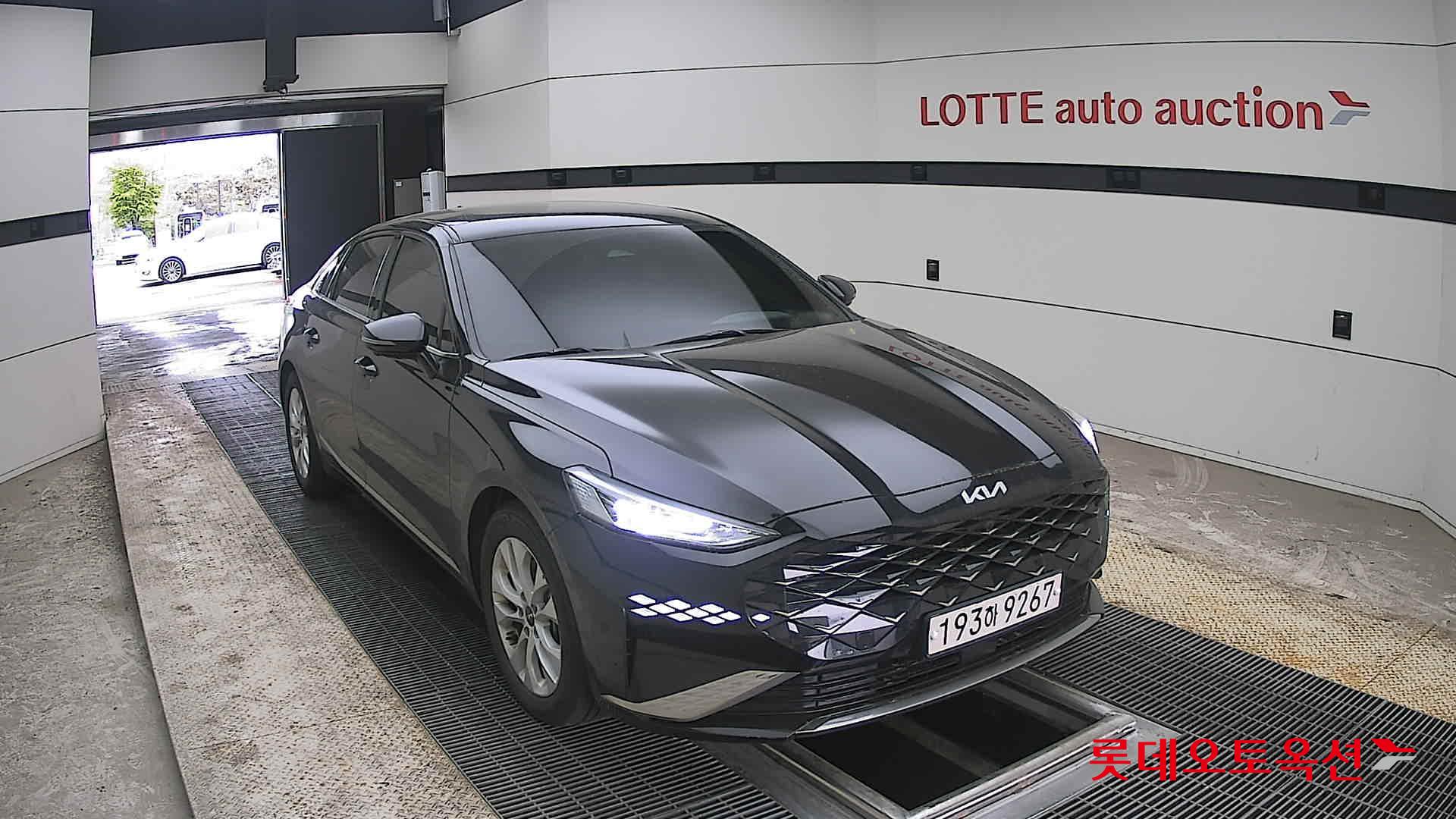 Kia K8 2022 - Image 24