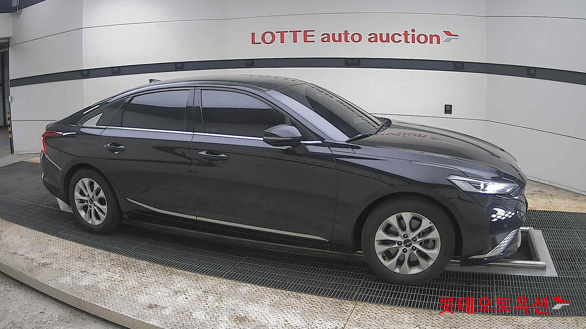 Kia K8 2022 - Image 22