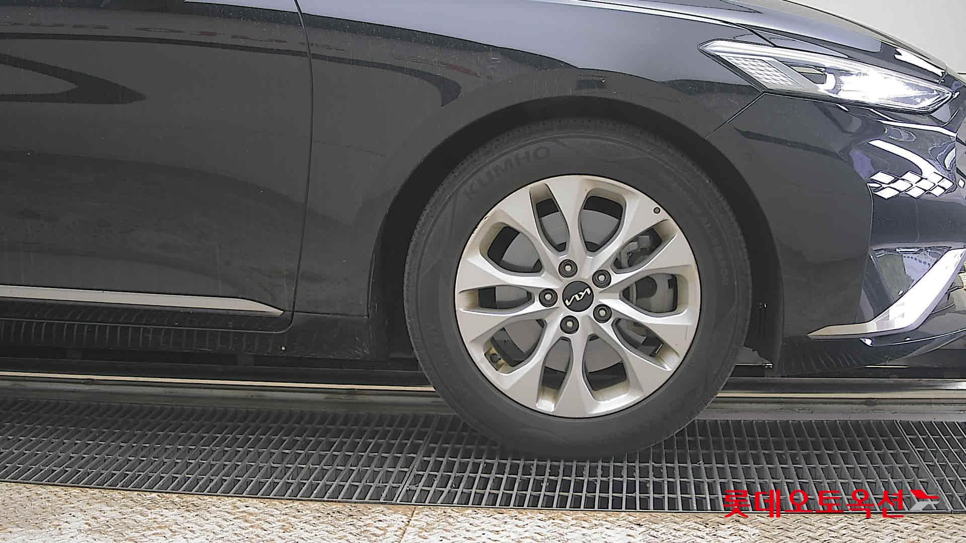 Kia K8 2022 - Image 27