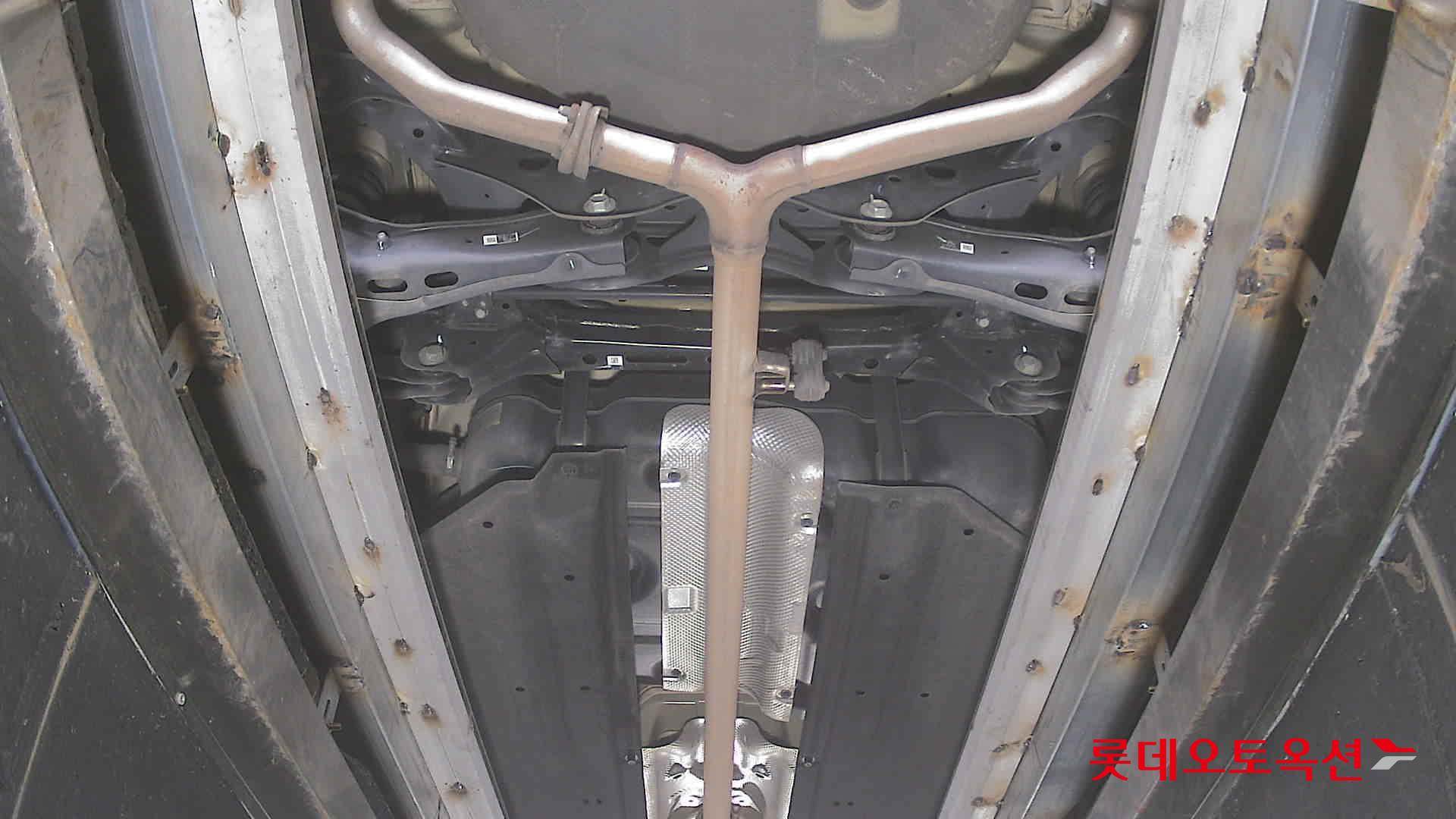 Kia K8 2022 - Image 2