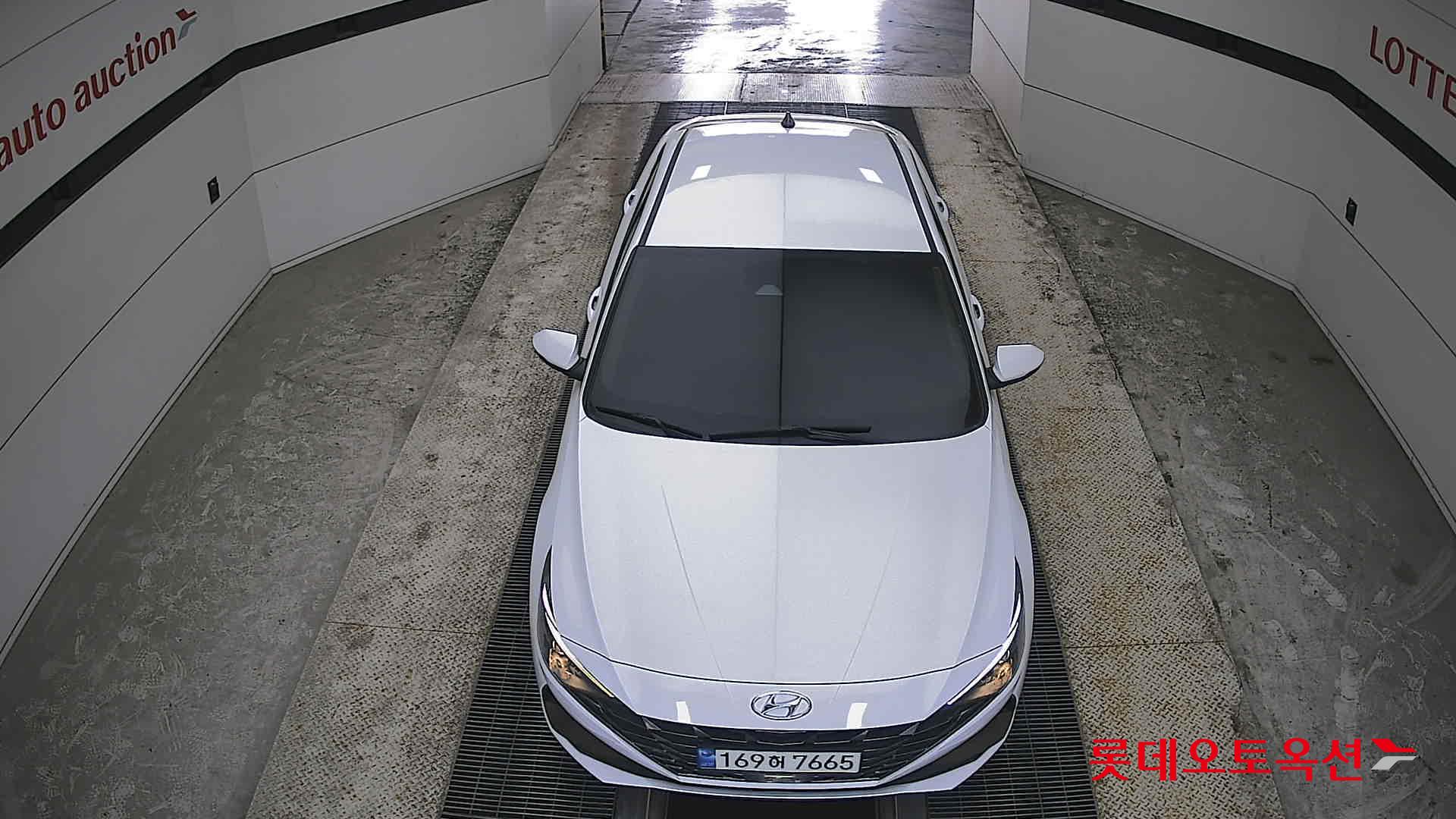 Hyundai Elantra 2023 - Image 7