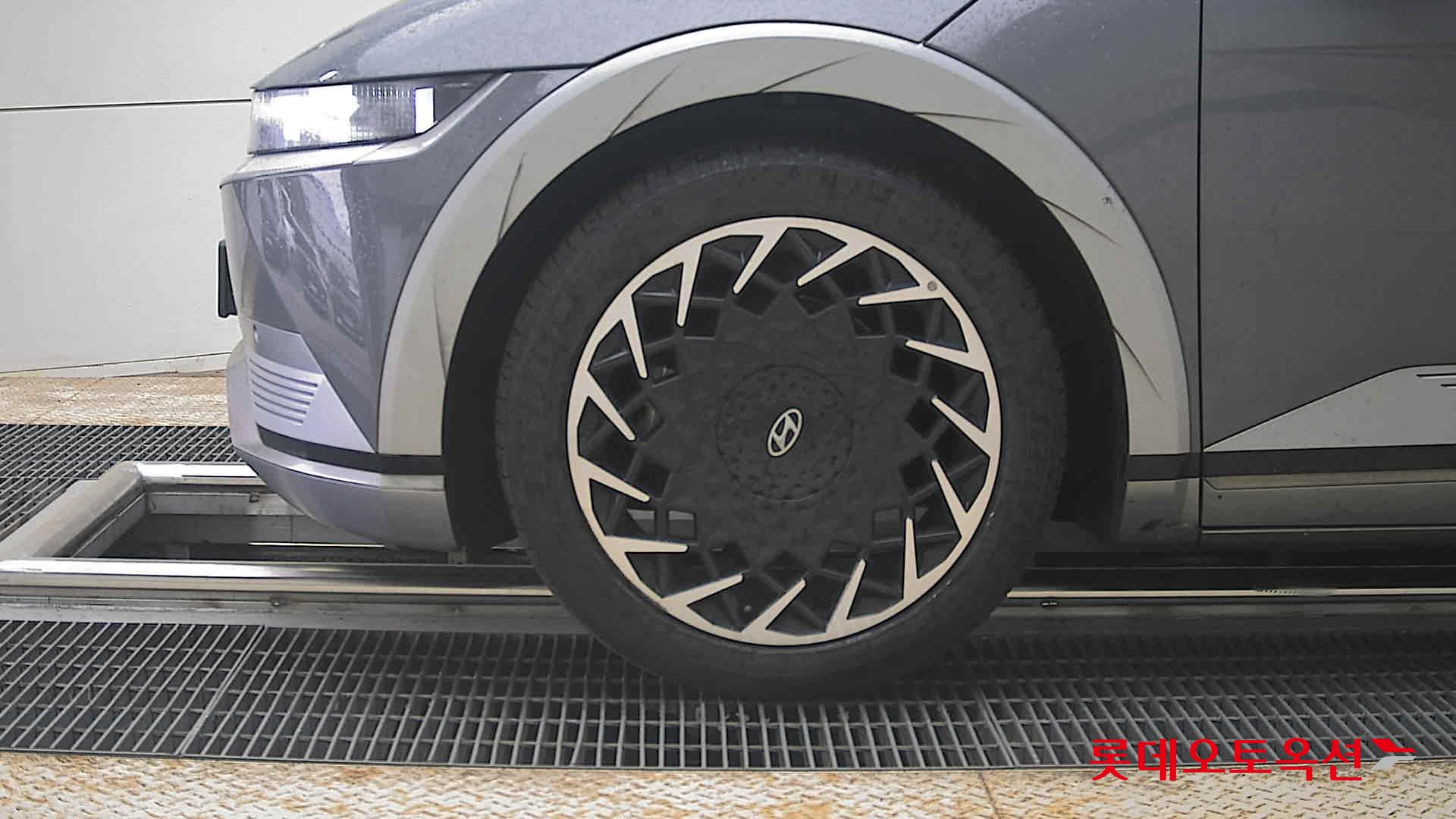 Hyundai Ioniq 5 2022 - Image 25