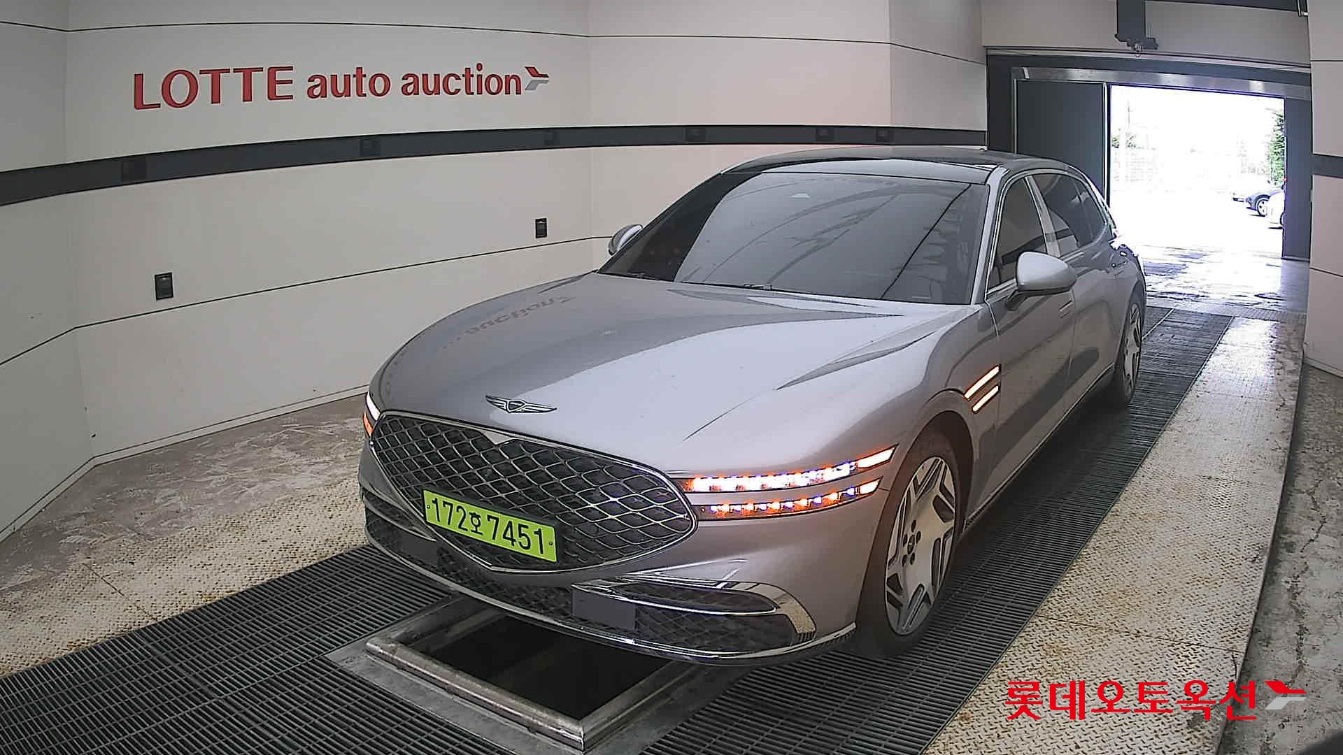 2023 - genesis g90