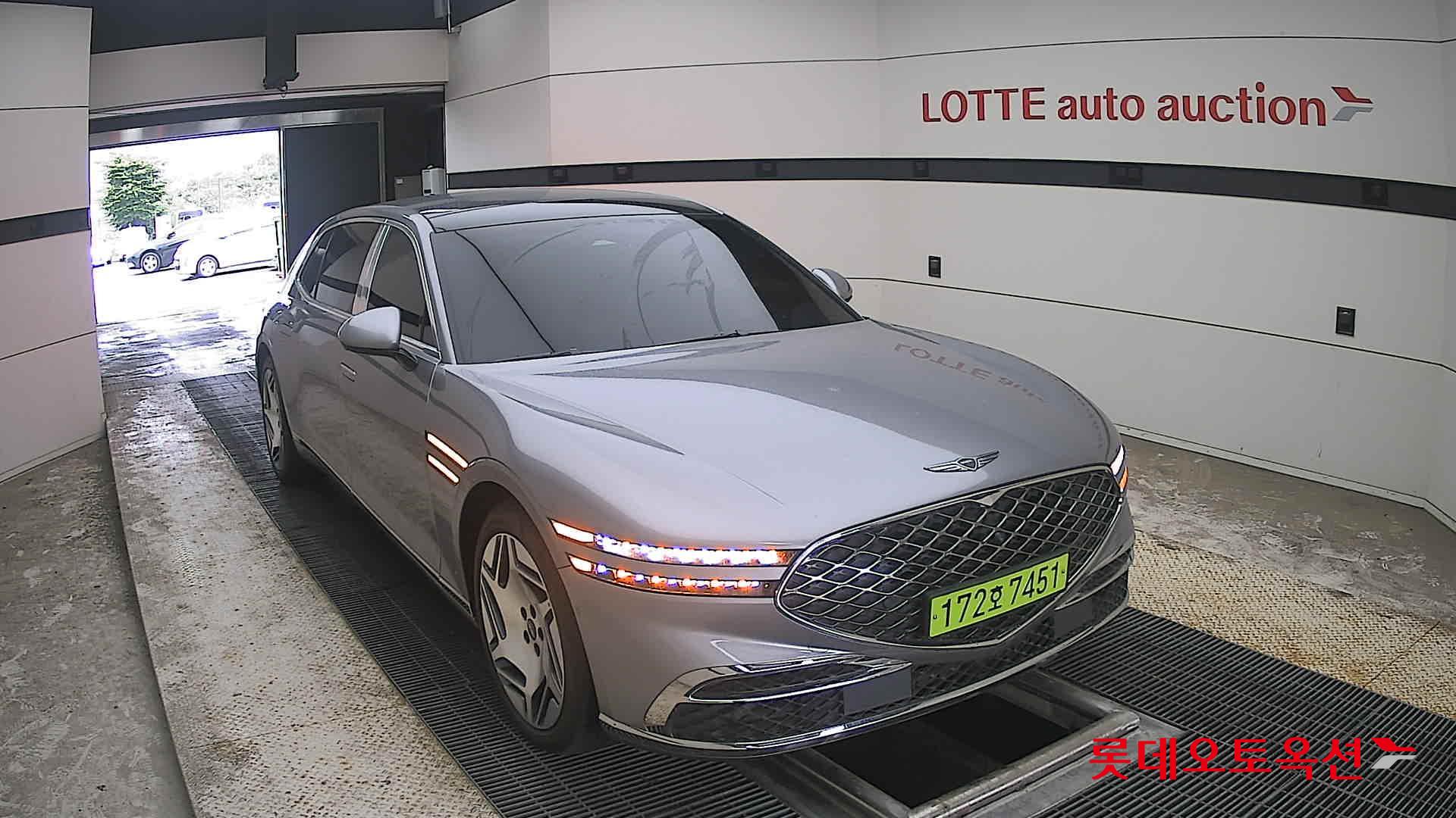 2023 - genesis g90