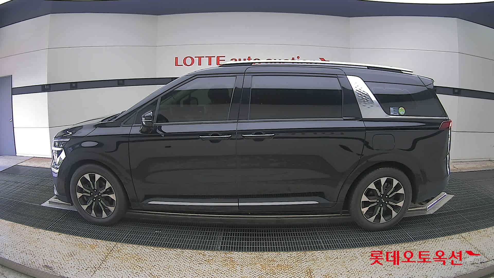 Kia Carnival id 4504282 из Кореи 7