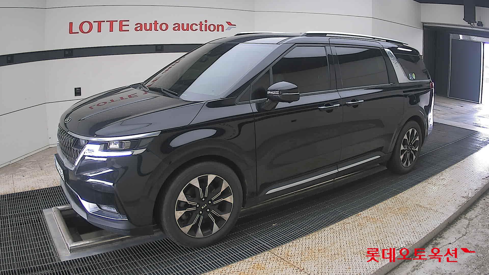 Kia Carnival id 4504282 из Кореи 13