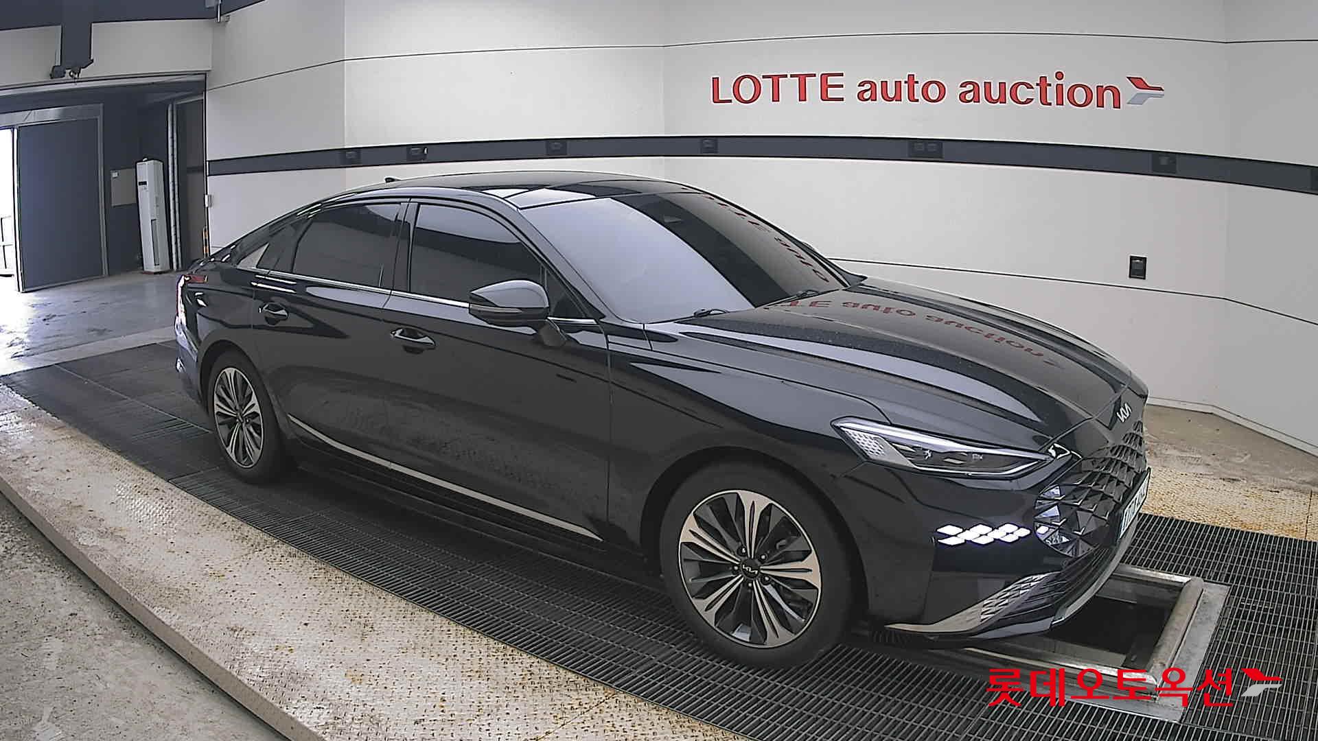 2024 - kia k8