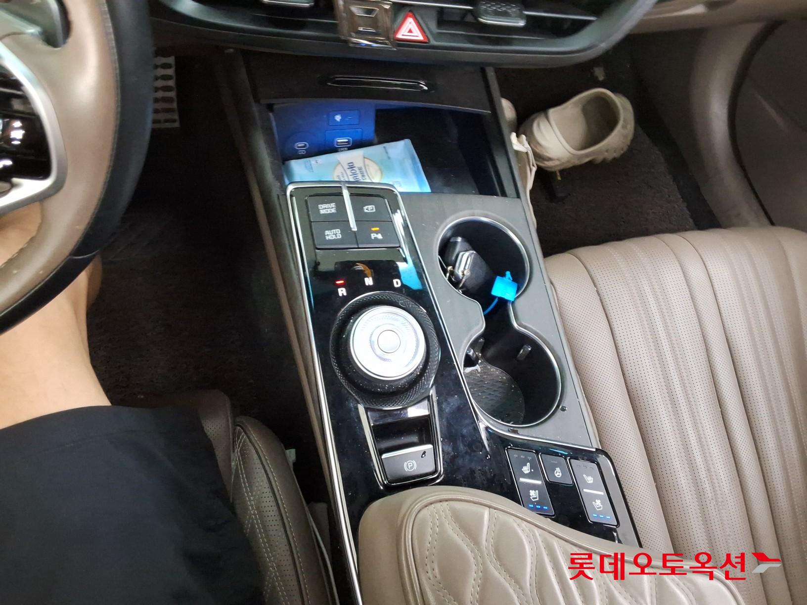 2024 - kia k8