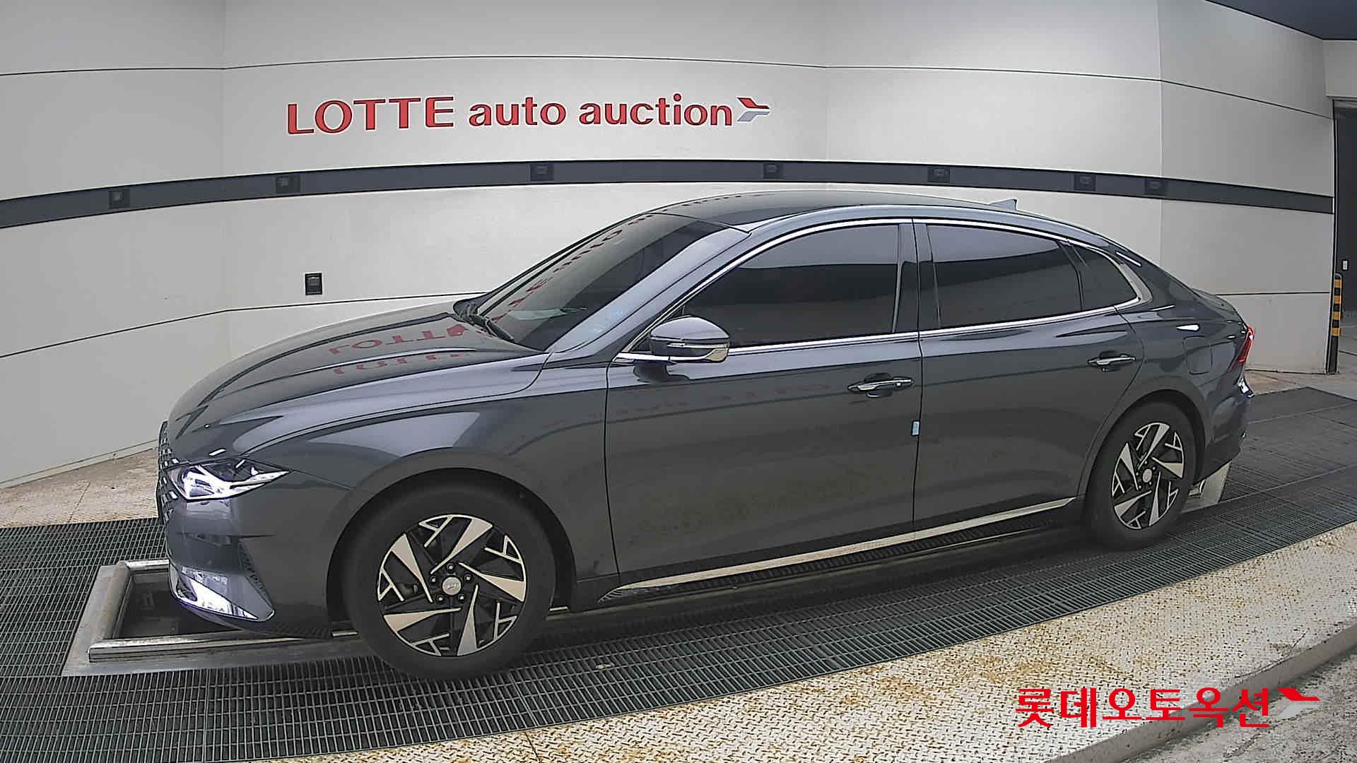 2021 - hyundai grandeur