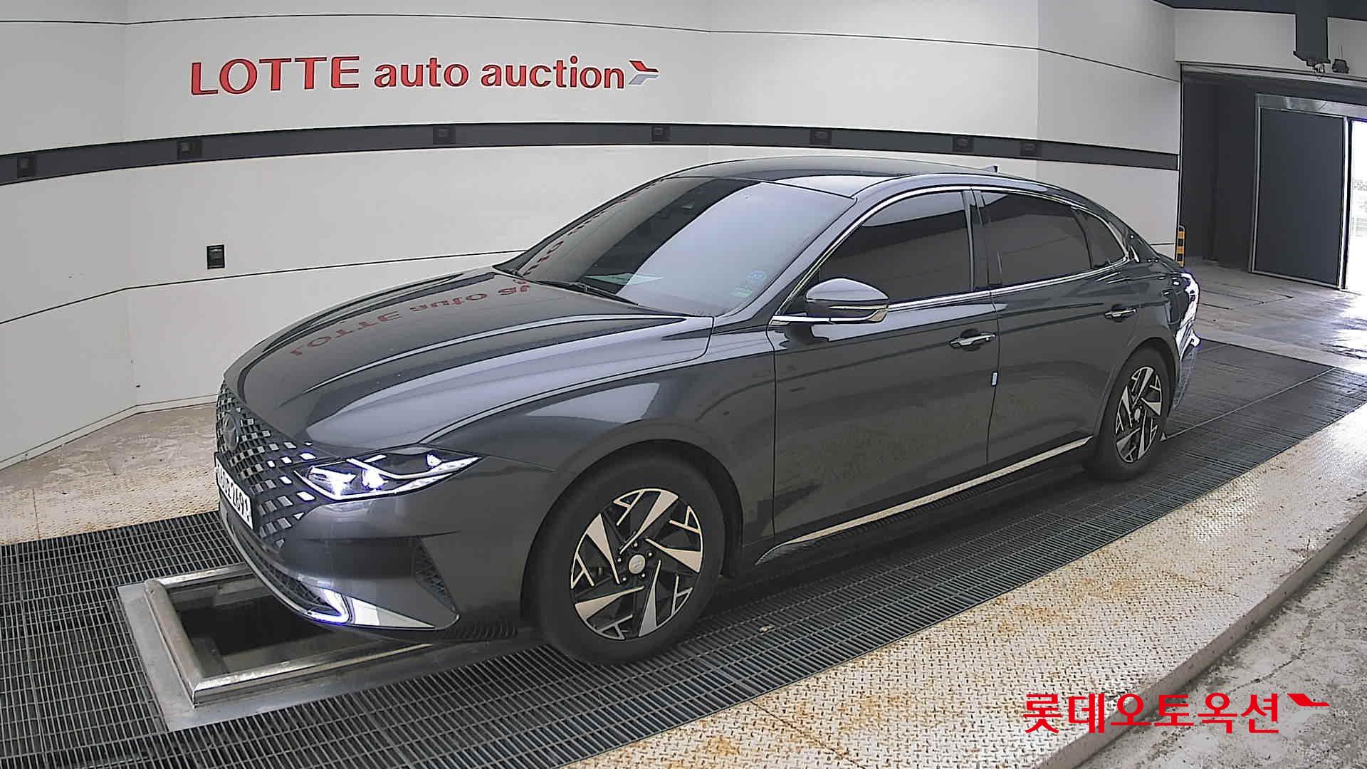 2021 - hyundai grandeur