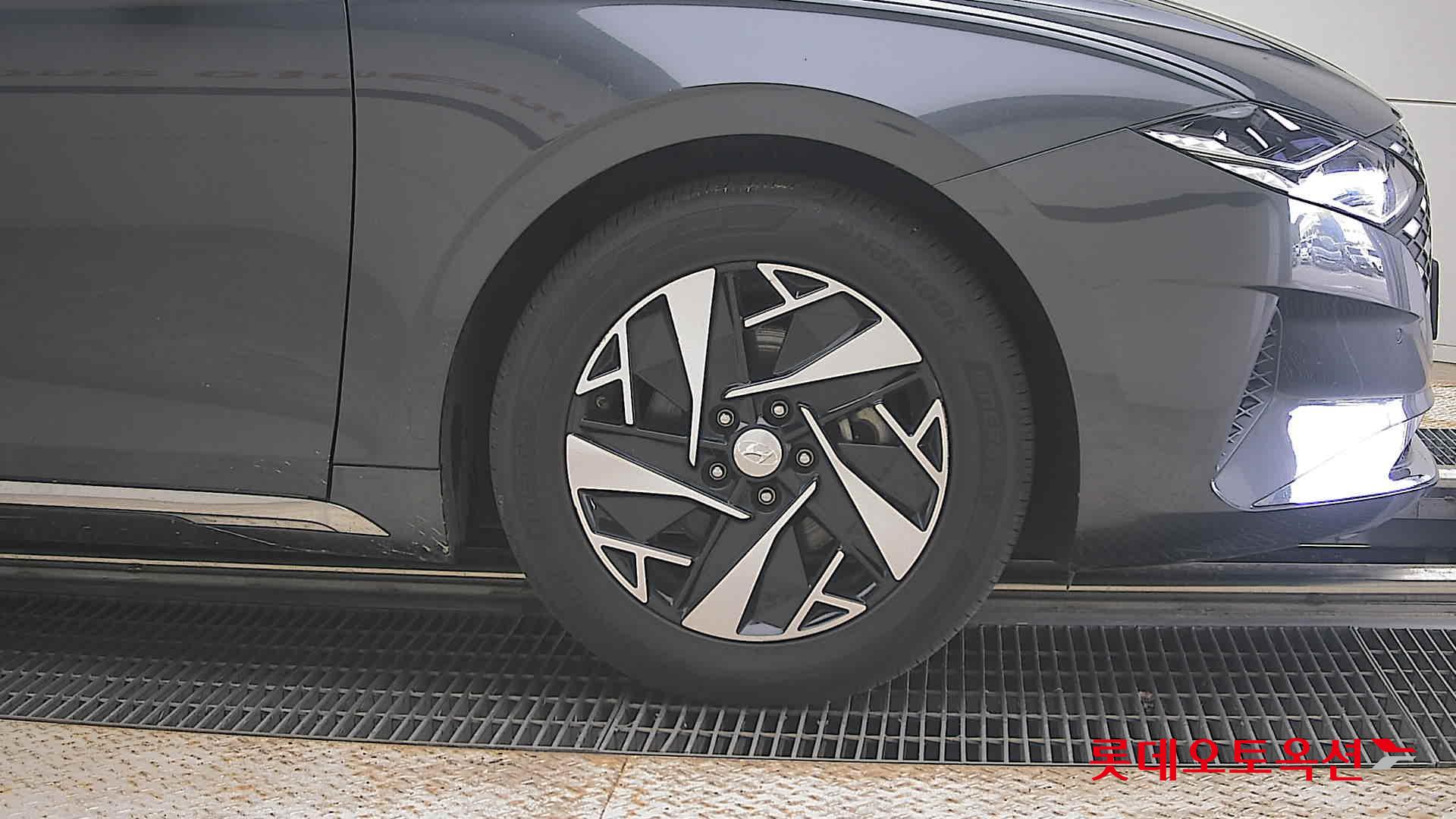 2021 - hyundai grandeur