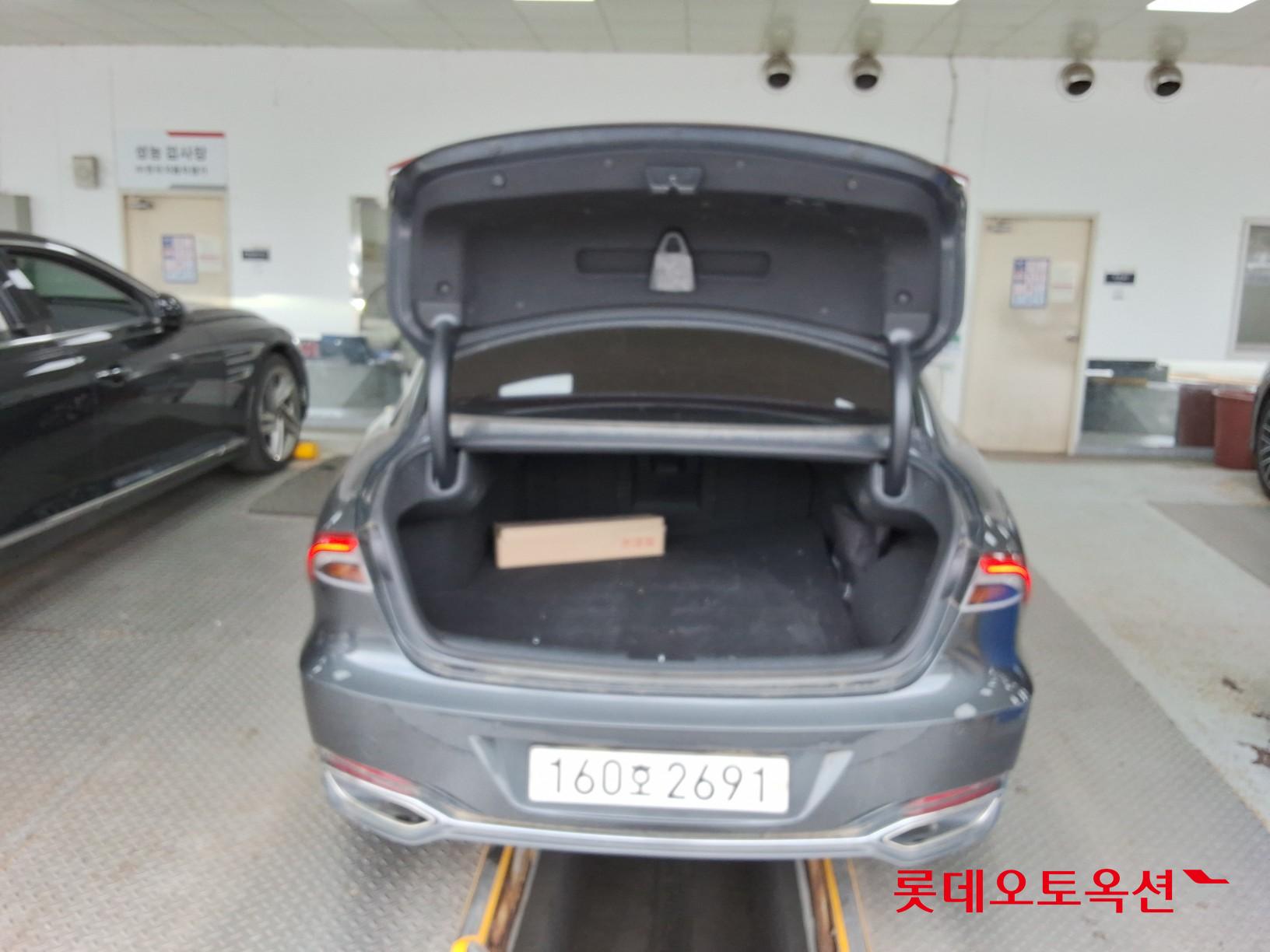2021 - hyundai grandeur