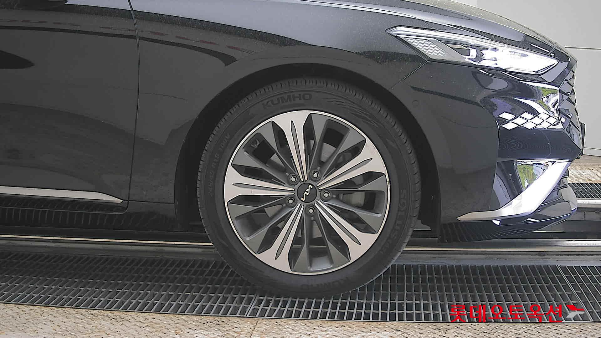 Kia K8 - 27