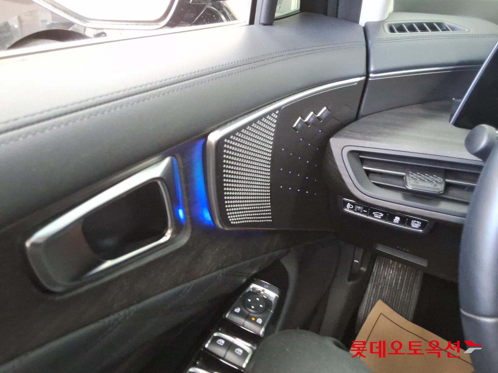 Kia K8 - 29