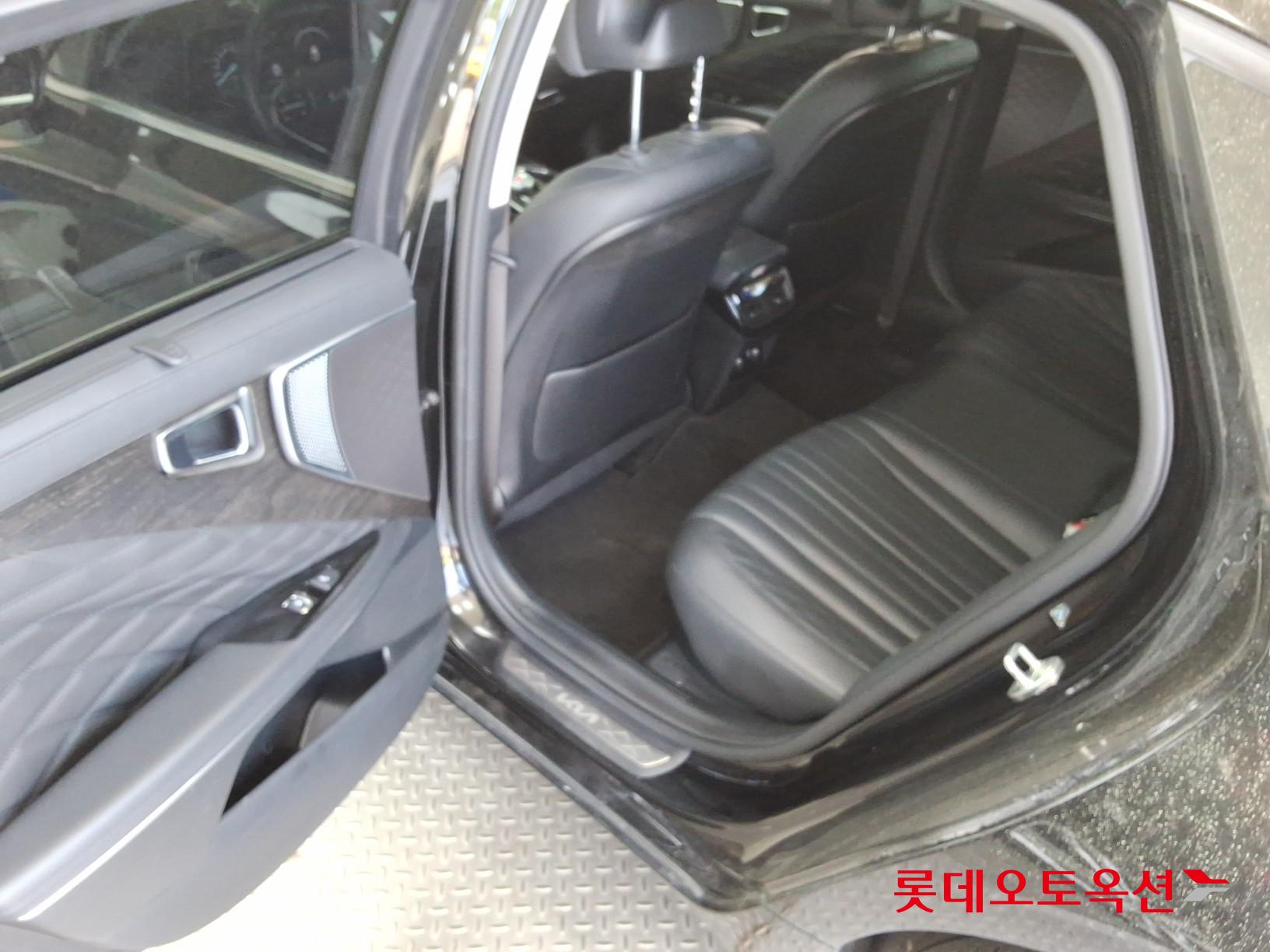 Kia K8 - 37
