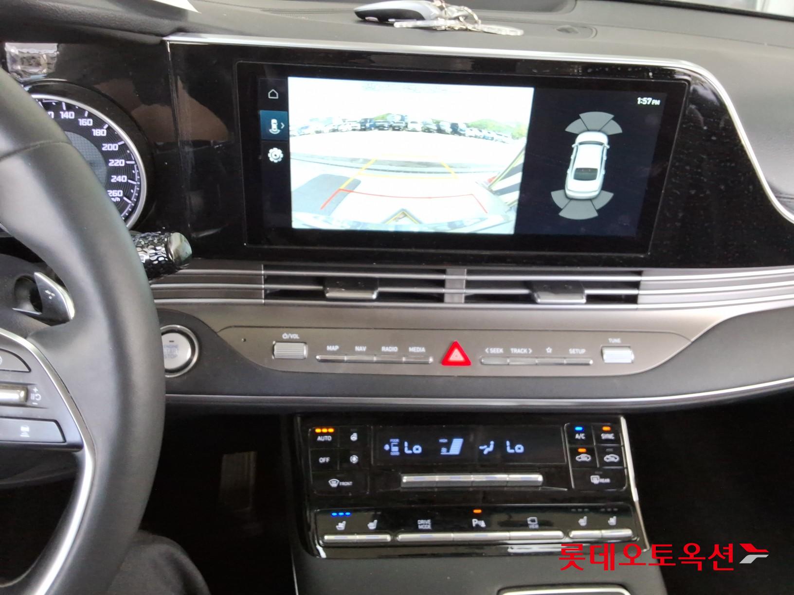 Hyundai Grandeur - 33