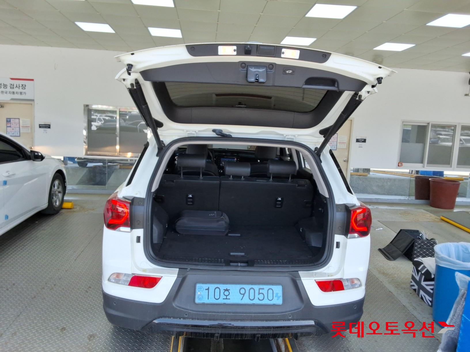 쌍용자동차 코란도 이모션 2022 - 이미지 9