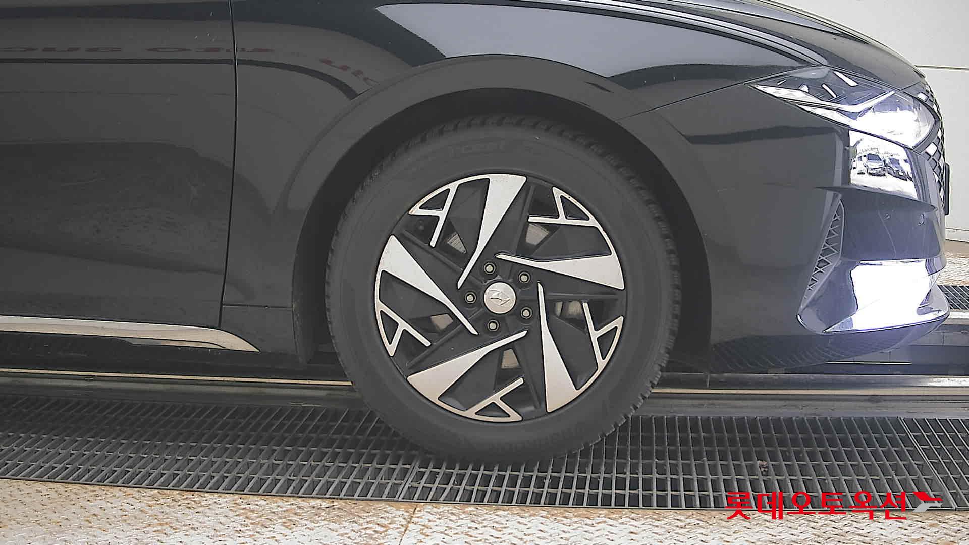 2021 - hyundai grandeur