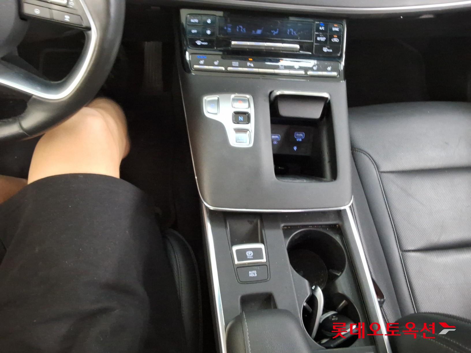 2021 - hyundai grandeur