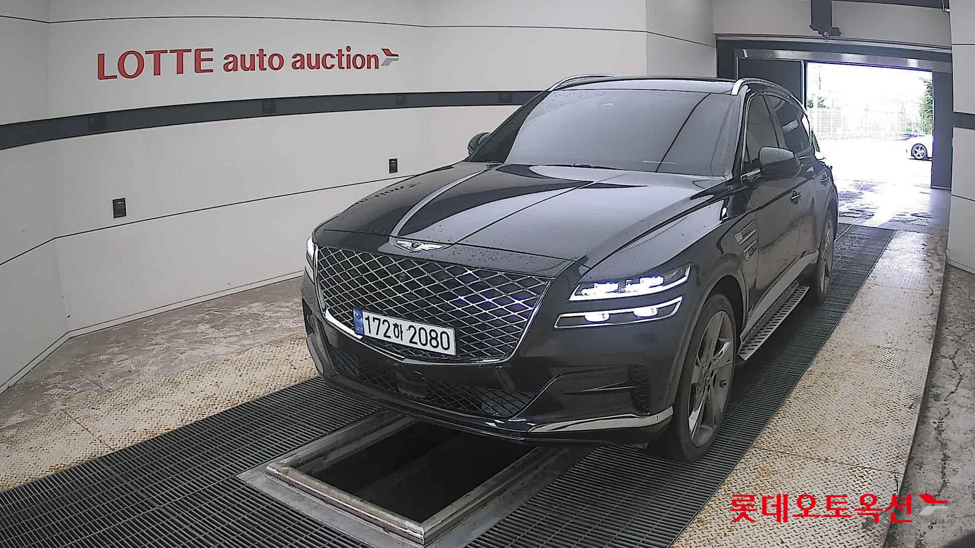 2022 - genesis gv80