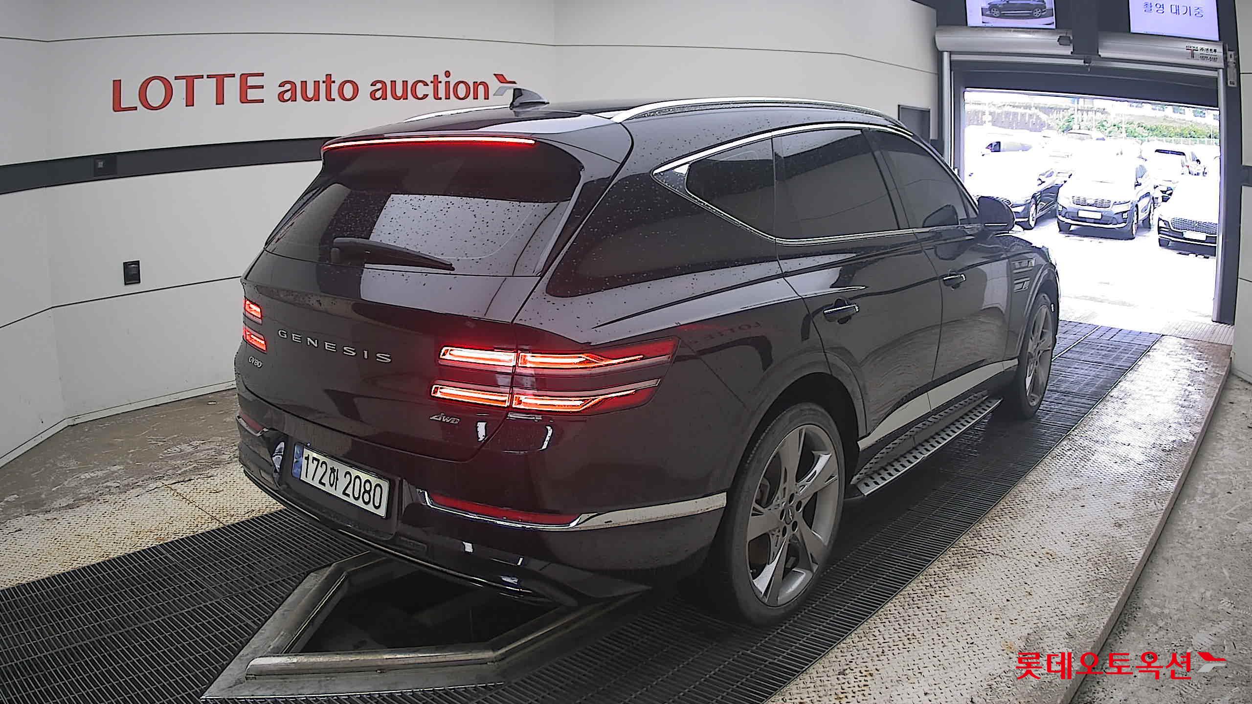 2022 - genesis gv80