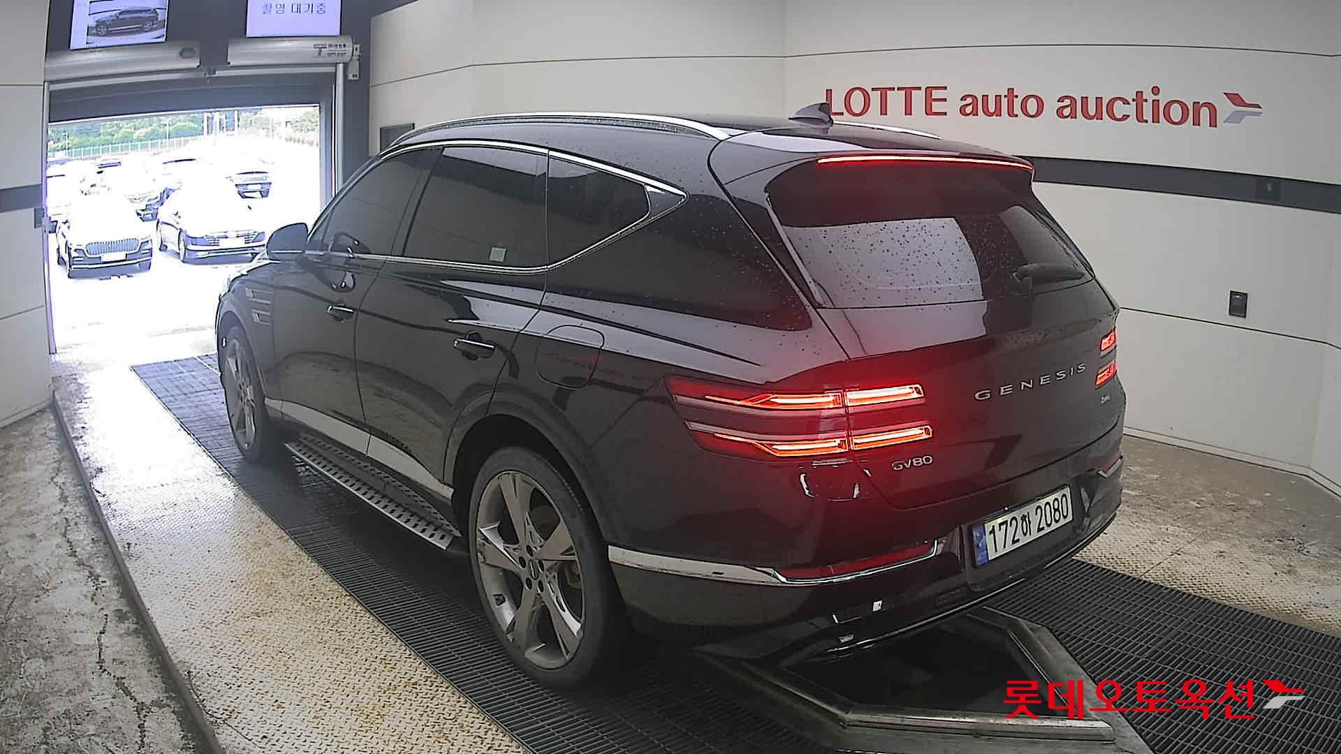 2022 - genesis gv80