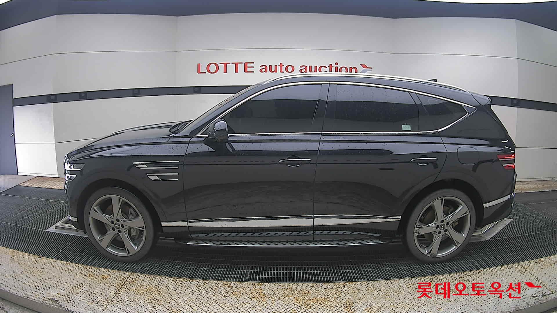 2022 - genesis gv80