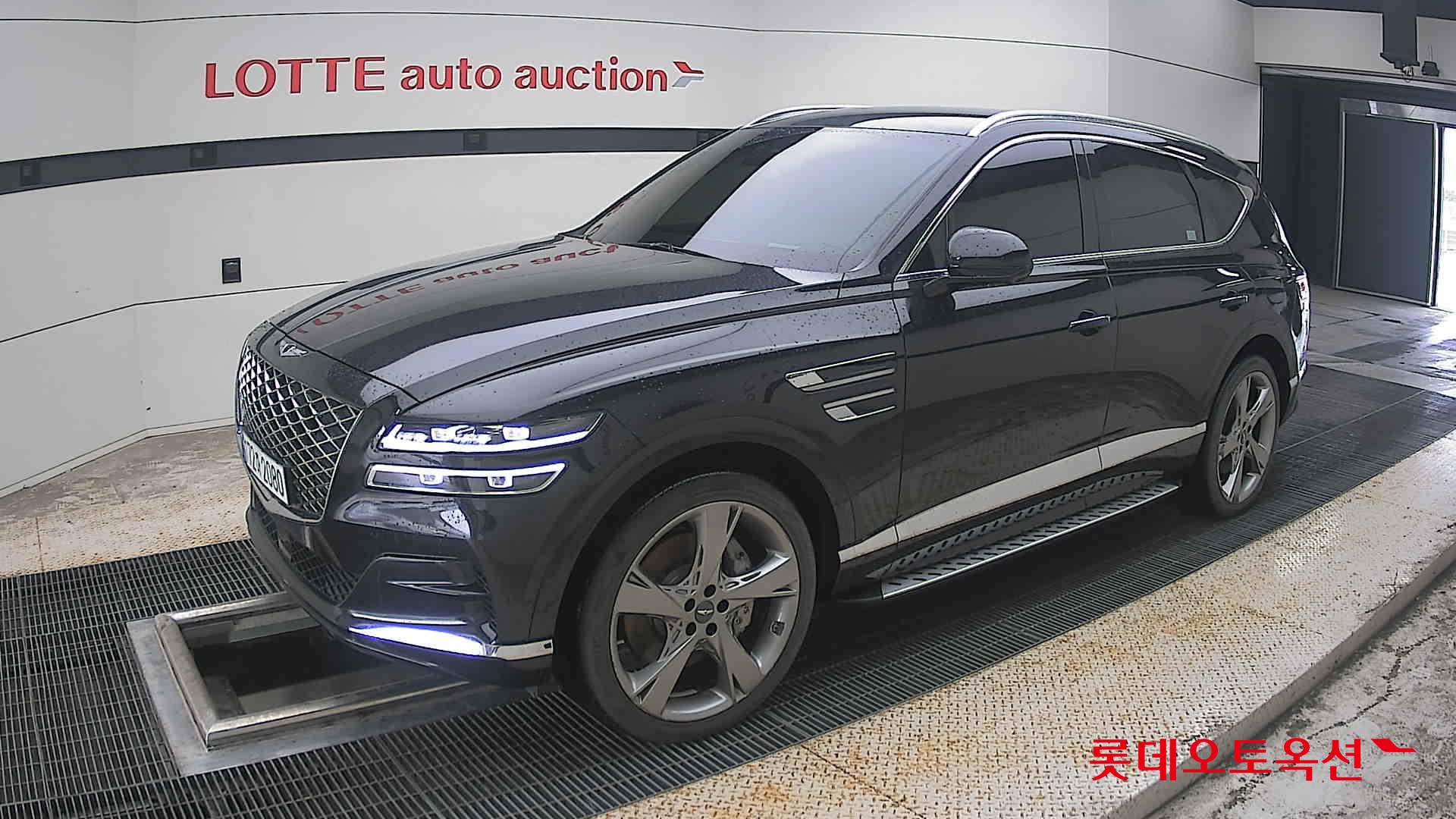 2022 - genesis gv80