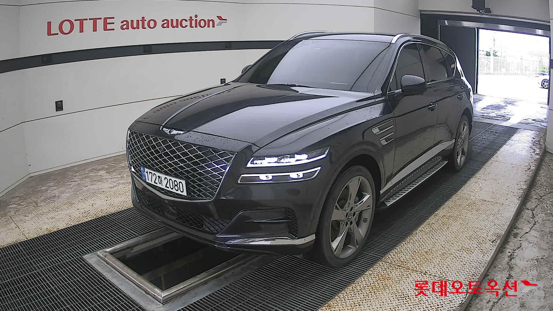 2022 - genesis gv80