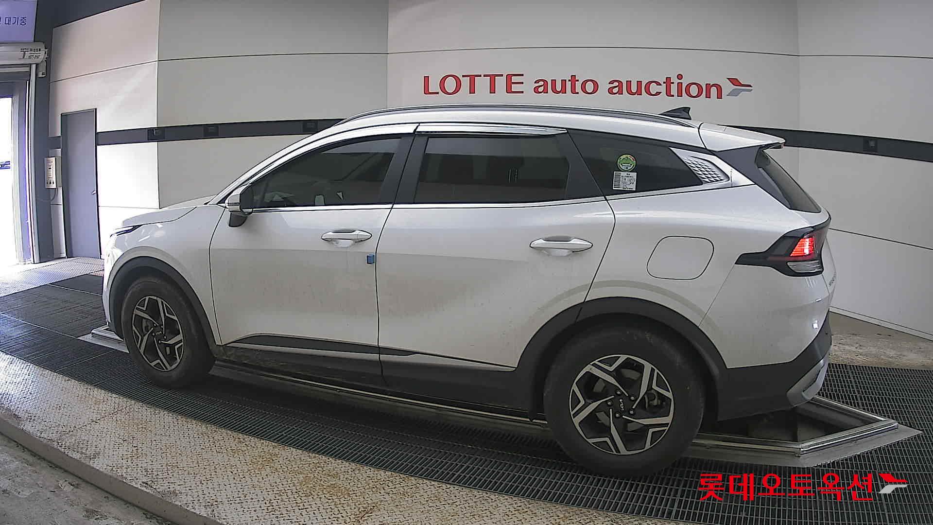Kia Sportage - 14
