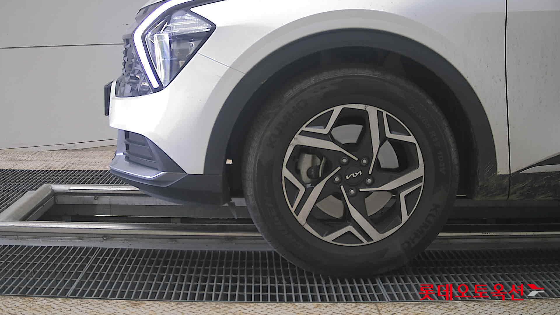 Kia Sportage - 25