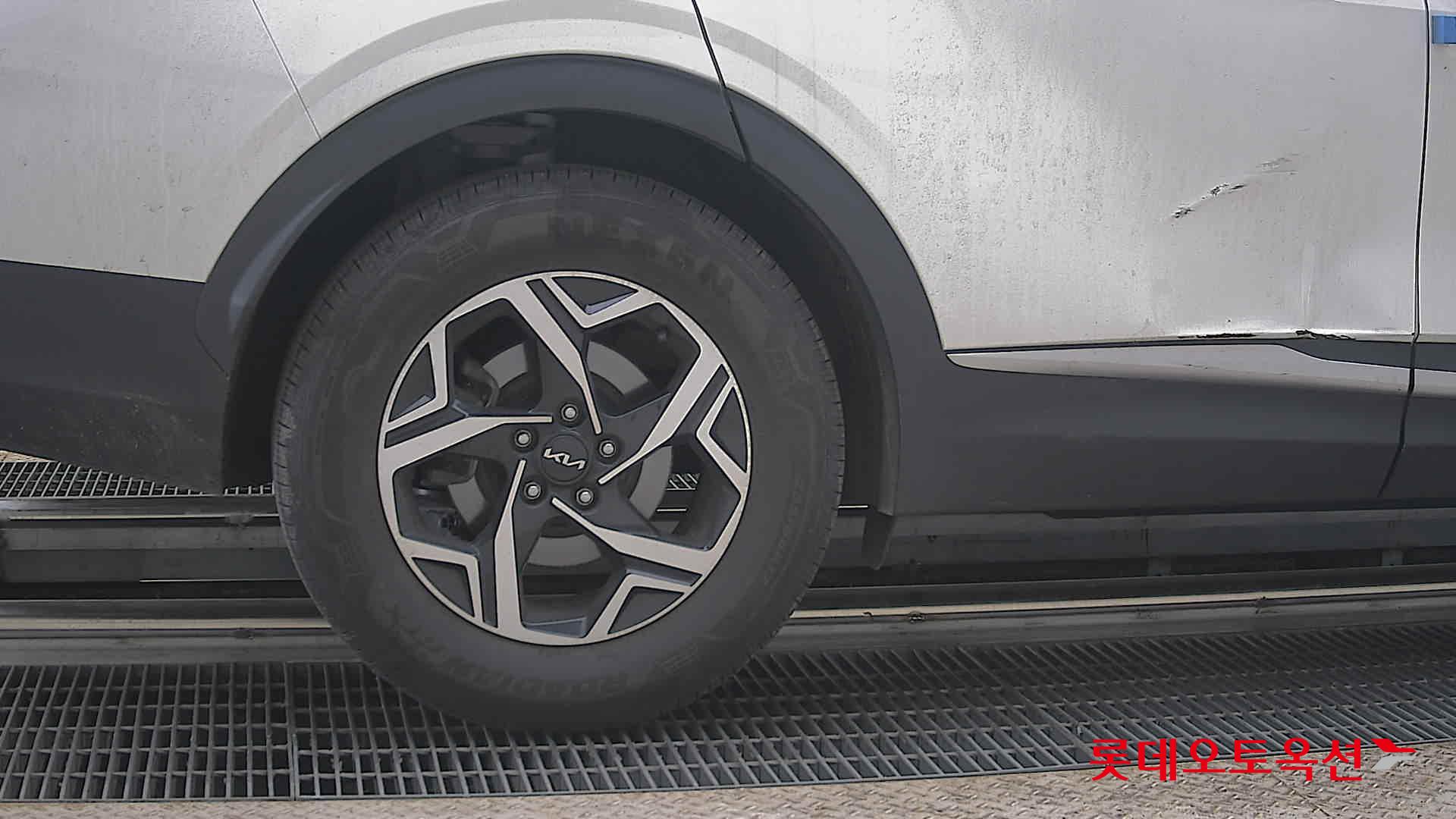 Kia Sportage - 28