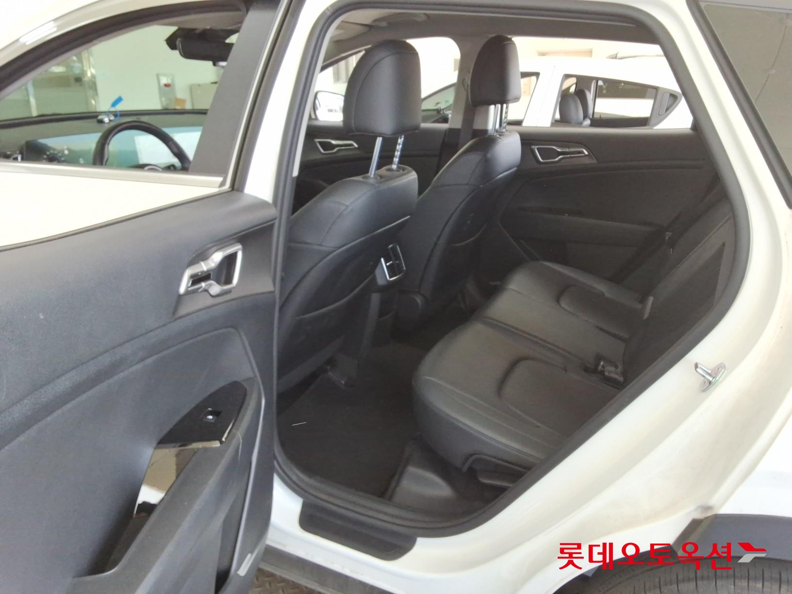 Kia Sportage - 37