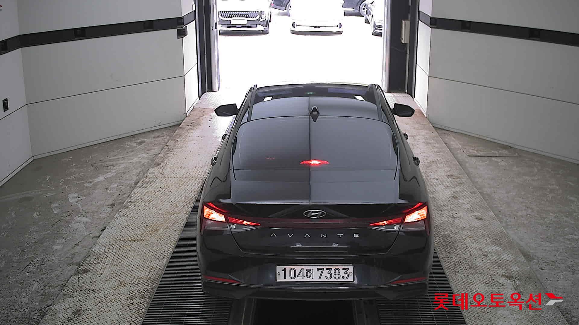 هيونداي إلانترا 2021 - صورة 17