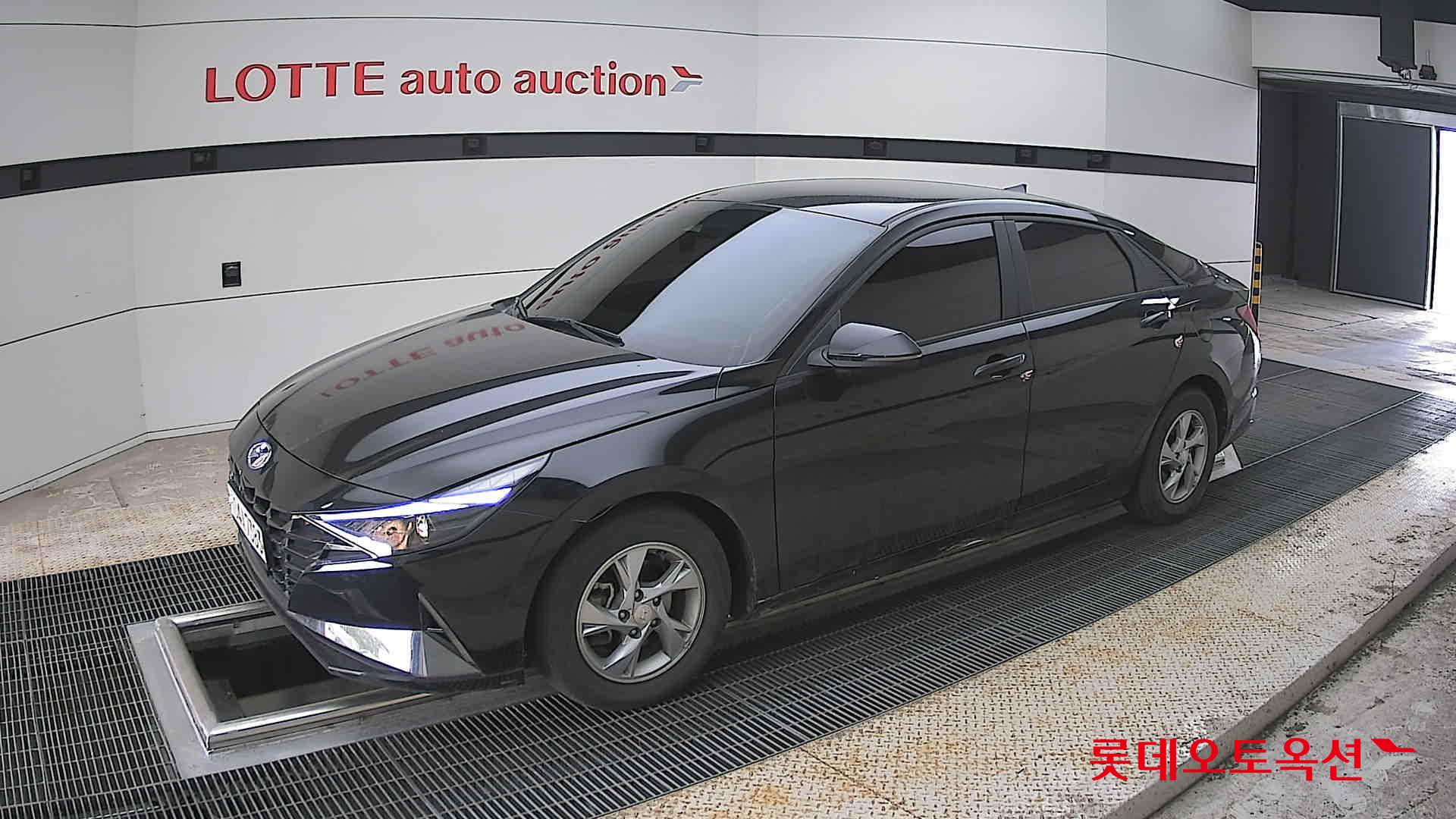 هيونداي إلانترا 2021 - صورة 11