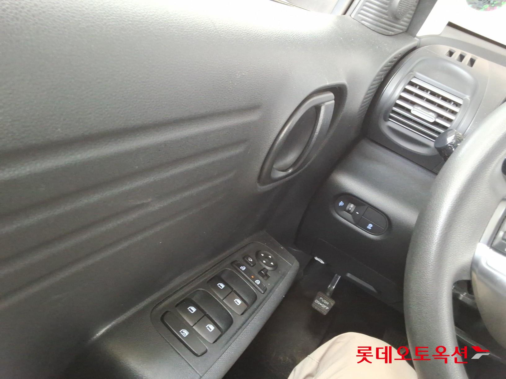 Hyundai Casper 2023 - Image 29