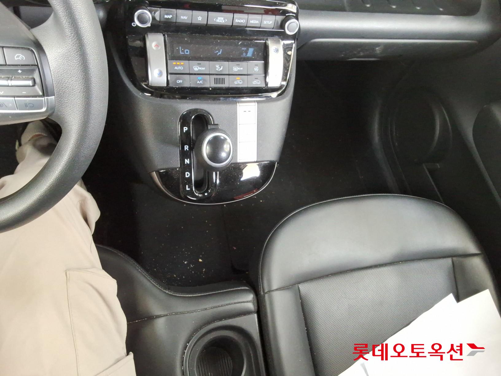 Hyundai Casper 2023 - Image 34