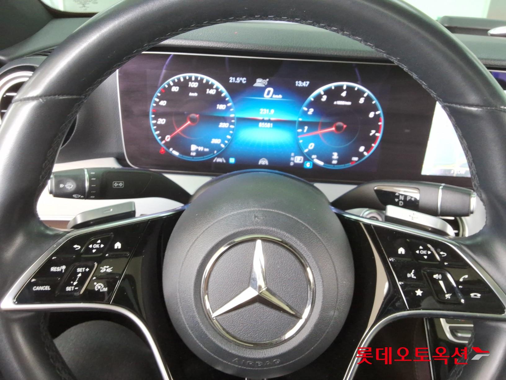 메르세데스-벤츠 E-클래스 2021 - 이미지 30