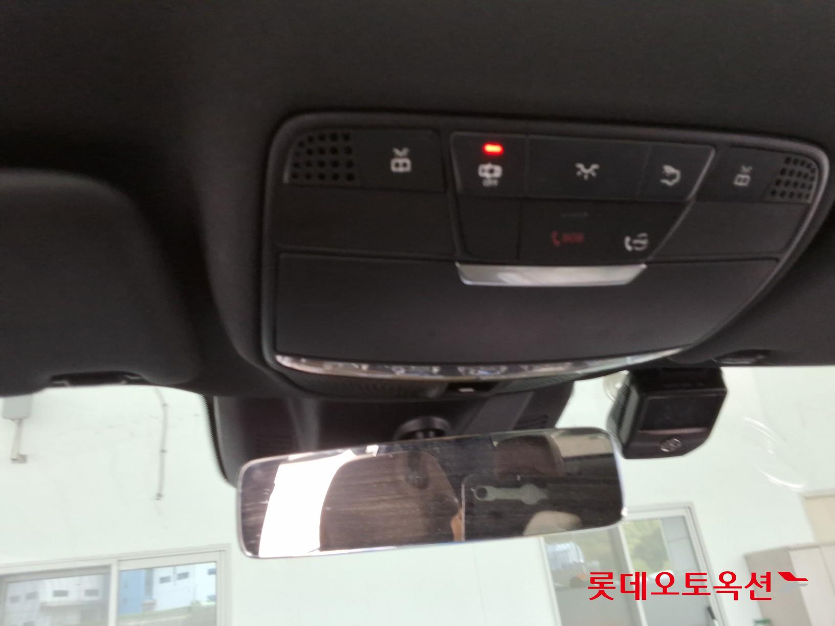 메르세데스-벤츠 E-클래스 2021 - 이미지 35