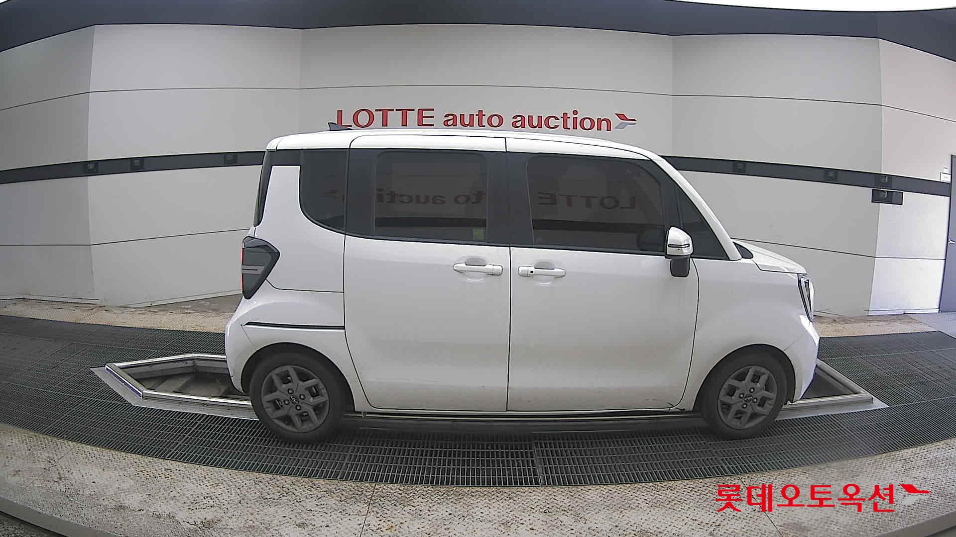 Kia Ray - 21